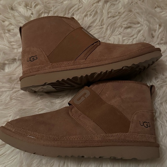 UGG Shoes - Cozy Shearling-Lined Brown Boots Uggs SZ 7